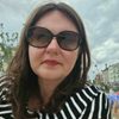 Magda  zoekt een Kamer in Almere