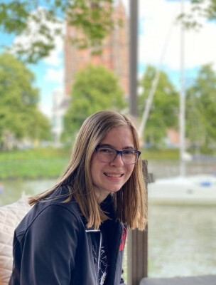 Elsa zoekt een Appartement / Huurwoning / Kamer in Almere