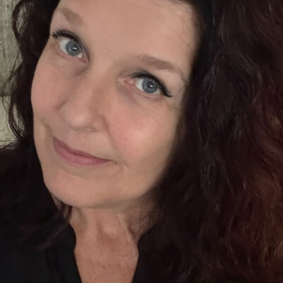 Jolanda  is looking for a Rental Property / Room / Apartment in Almere